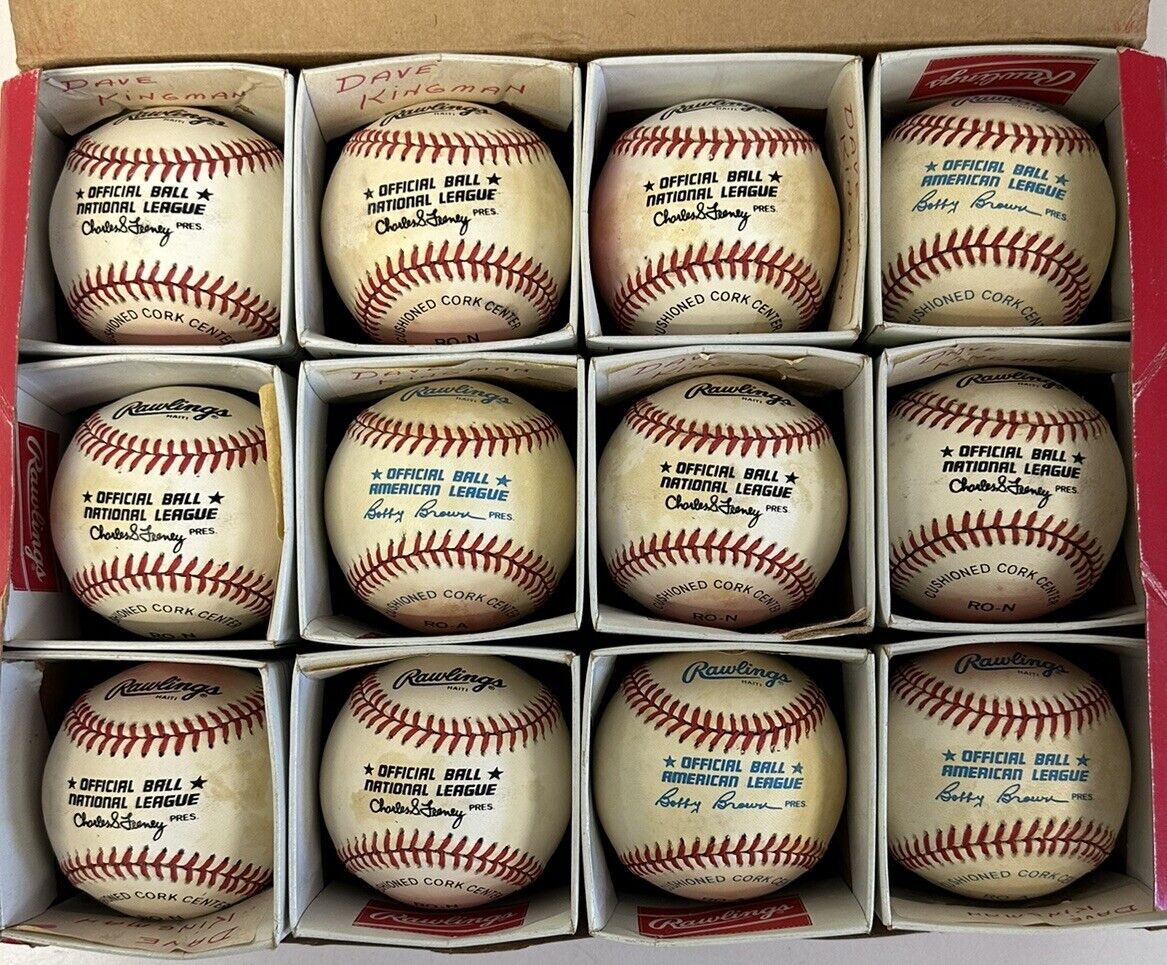 Lot of 12 Dave Kingman SINGLE SIGNED Official NL & AL Baseballs w/ holograms