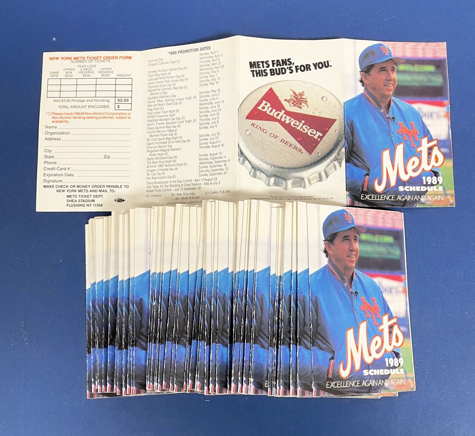 Lot of 83 New York Mets Official 1989 Pocket Schedules