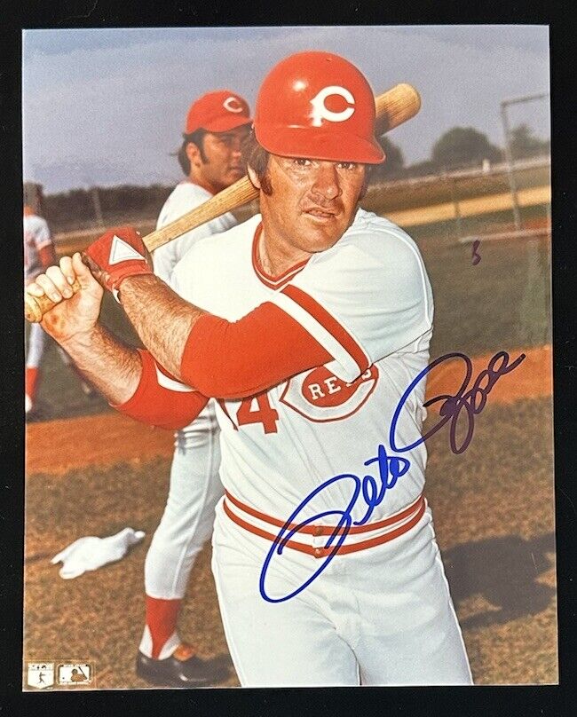 Stunning Pete Rose Cincinnati Reds SIGNED 8x10 Color Photo w/ hologram