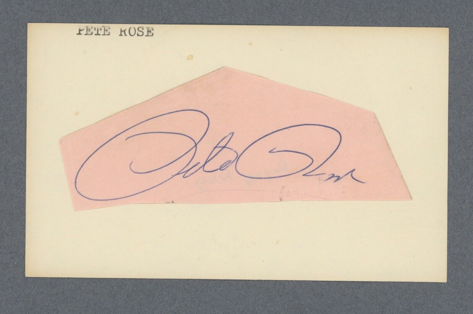 Pete Rose Vintage Signed Cut Auto on an Index Card w B&E Hologram