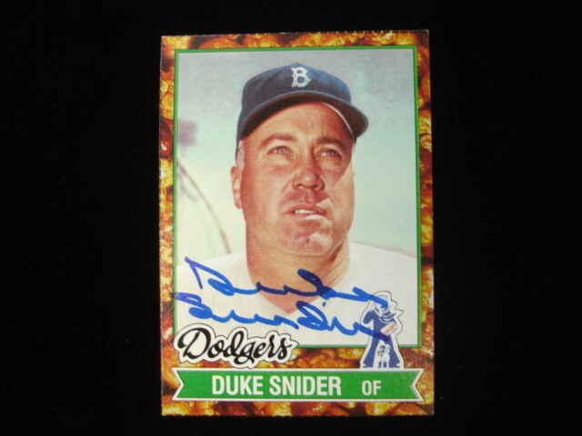 1982 Topps Cracker Jack Duke Snider Autographed Card B & E Hologram Inc.