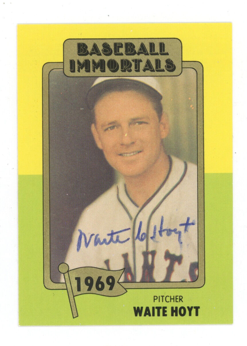 Waite Hoyt 1980 Baseball Immortals Card Auto with B&E Hologram