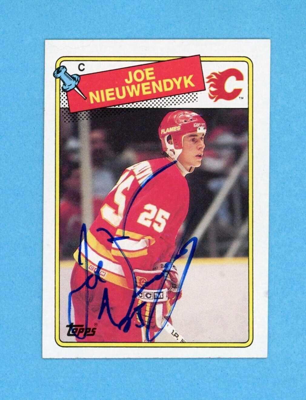 Joe Nieuwendyk Calgary Flames 1988-89 Topps #16 Autographed Rookie Hockey Card