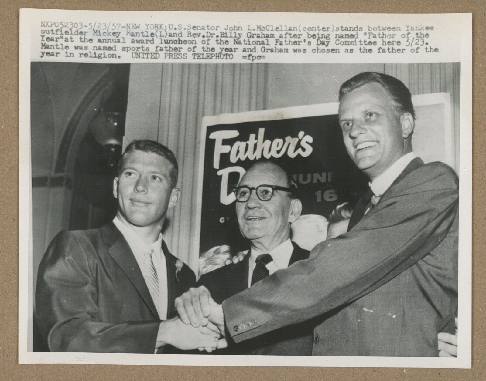 Original Mickey Mantle 1957 United Press TelePhoto 8" x 10" • Press Photo