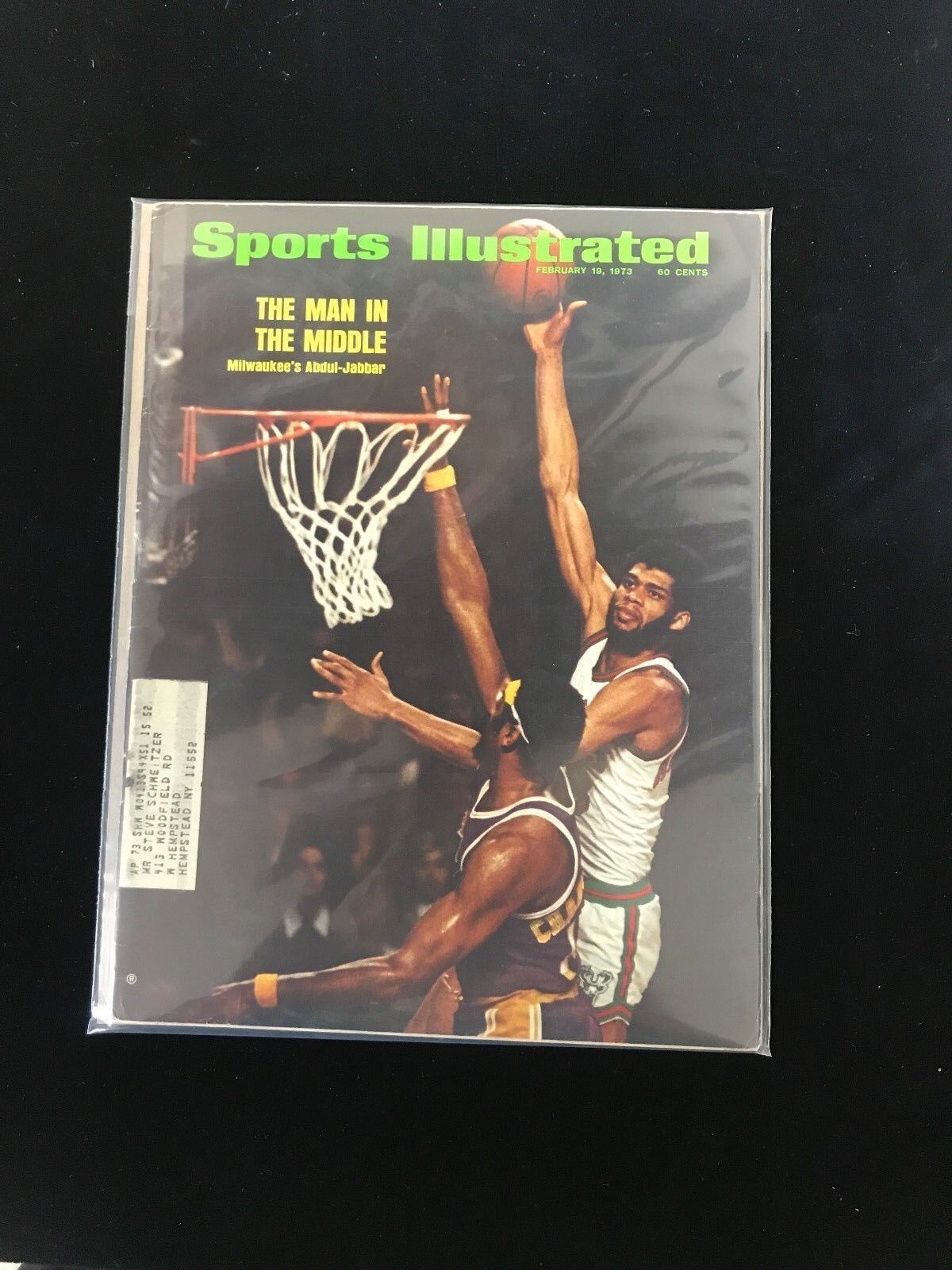 February 19, 1973 Sports Illustrated Complete Magazine-Kareem Abdul-Jabbar BUCKS