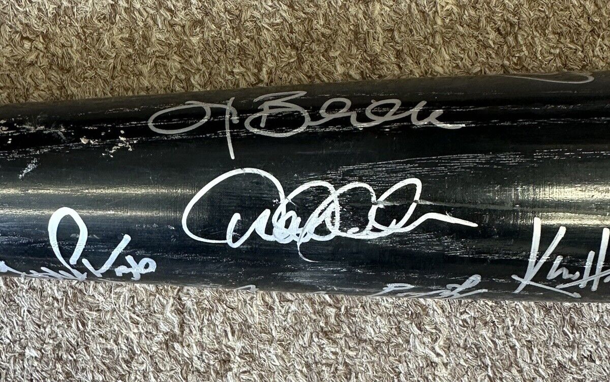 2004 A.L. All-Stars TEAM SIGNED 34” Bat 27 sigs w/ Jeter Mariano Ichiro Ortiz  +