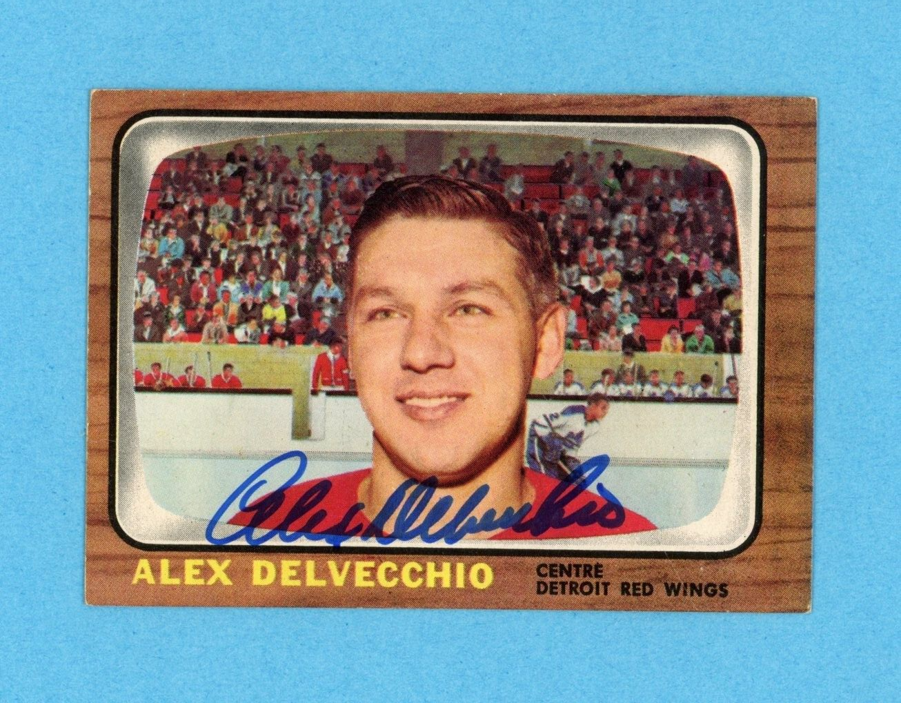 Alex Delvecchio Detroit Red Wings 1966-67 Topps #102 Autographed Hockey Card