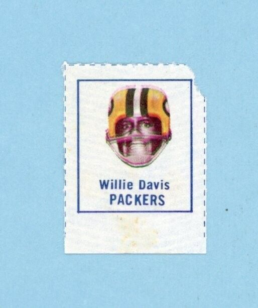 1966 American Oil Willie Davis Green Bay Packers Football Stamp