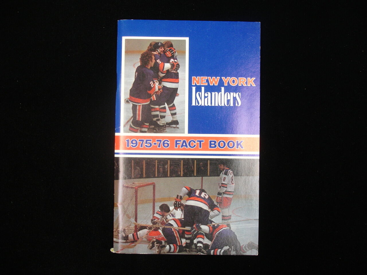 1975-76 New York Islanders Hockey Media Guide