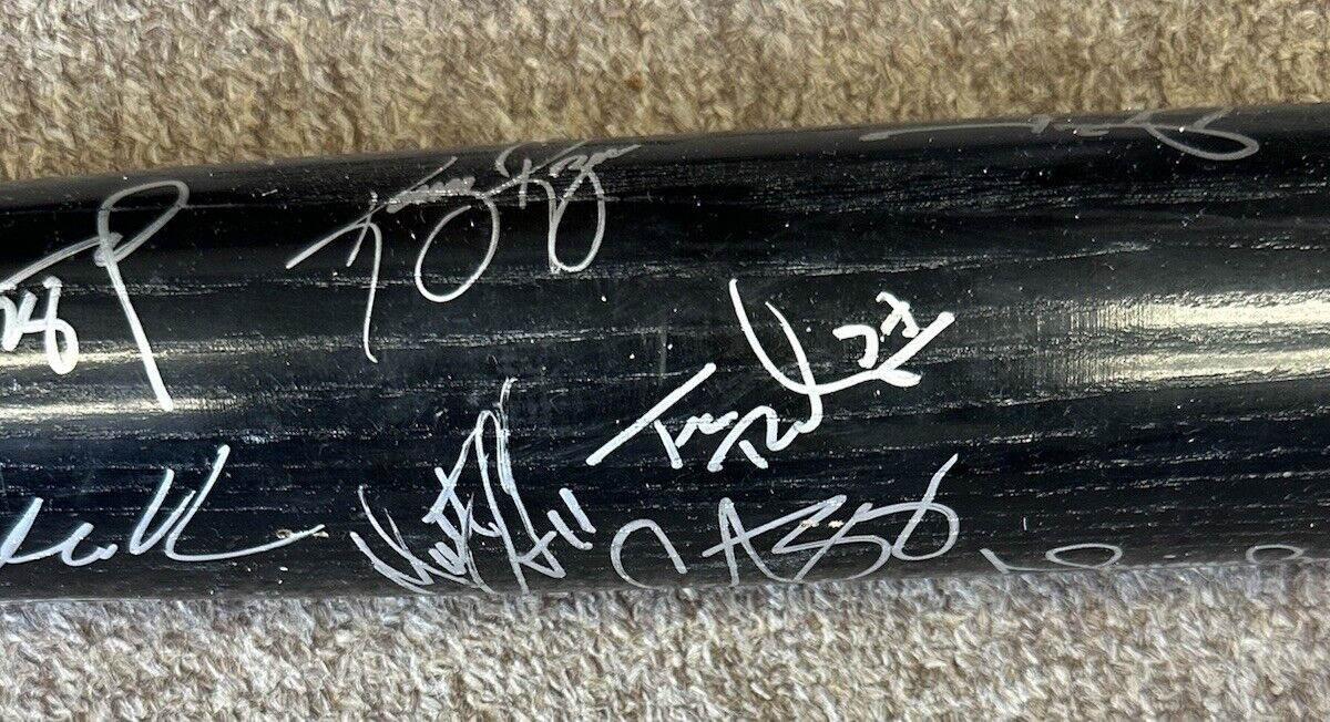 2004 A.L. All-Stars TEAM SIGNED 34” Bat 27 sigs w/ Jeter Mariano Ichiro Ortiz  +