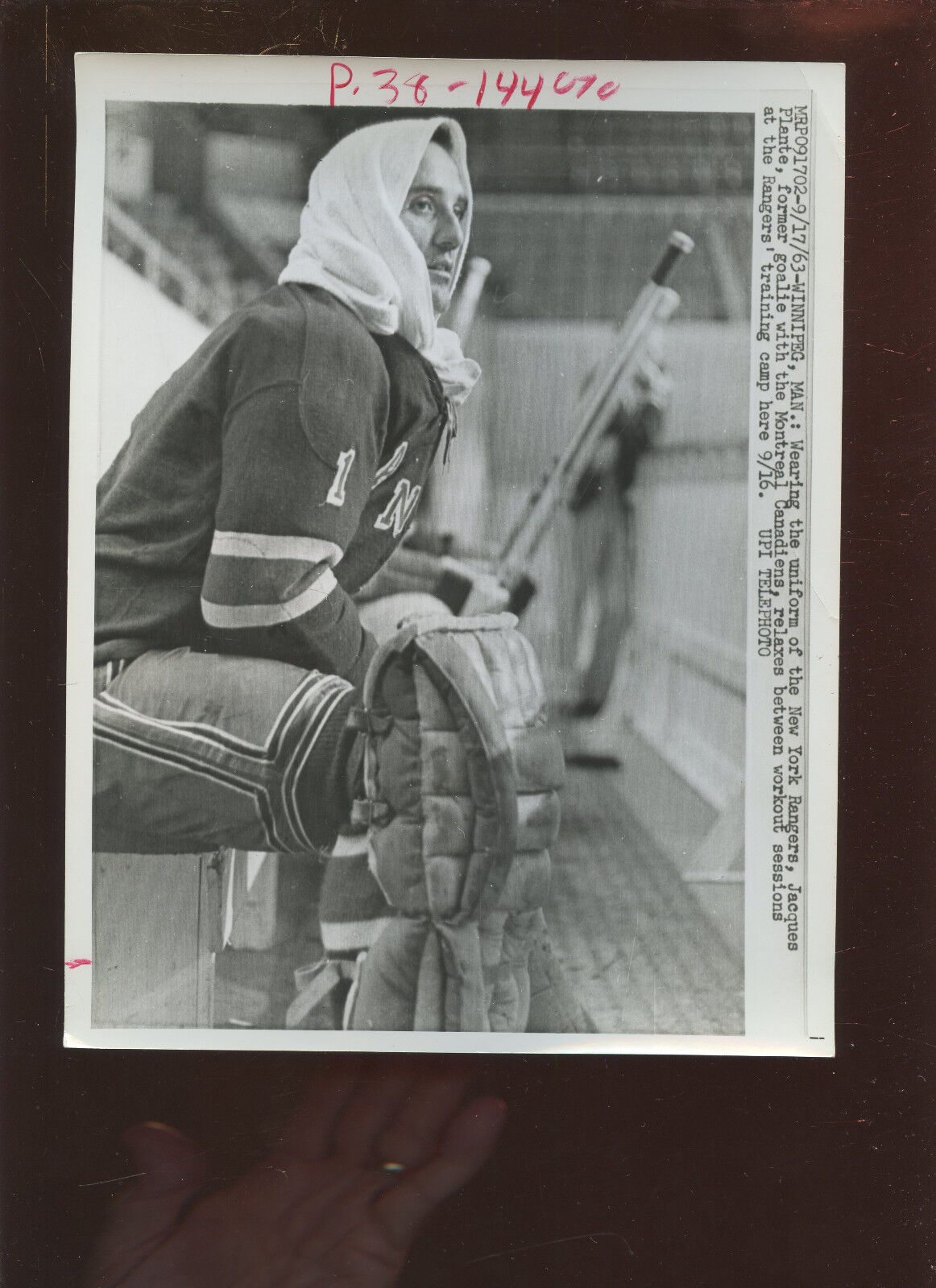 September 17 1963 Jacques Plante Rangers Training Camp 7 X 9 Hockey Photo