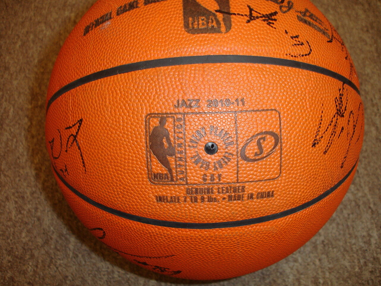 2010-11 Utah Jazz Team Signed Official NBA Basketball w/ LOA 19 signatures