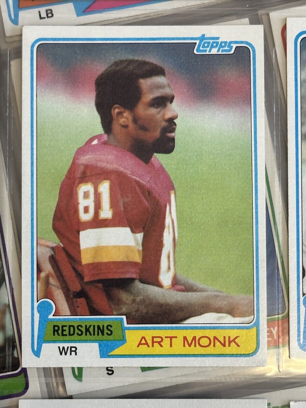 1981 Topps Football Near Complete Set 527/528 NM-MT - missing: Montana Rookie