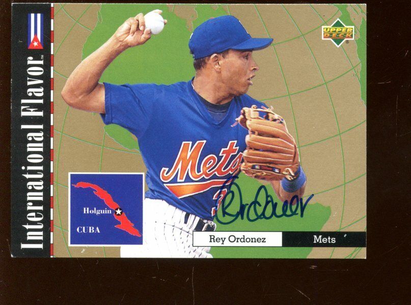 1994 Upper Deck Baseball Card #110 Rey Ordonez Rookie Autographed NRMT 