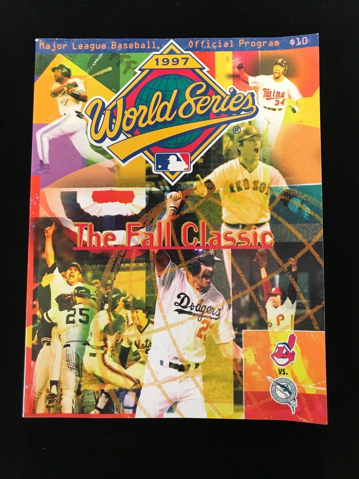 1997 World Series Program-Indians @ Marlins-Marlins Special Insert included-NM