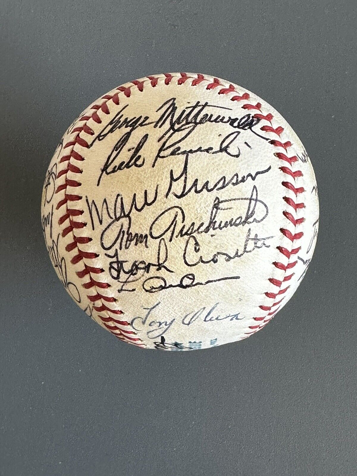 1971 Minnesota Twins TEAM SIGNED Official AL Baseball 30 sigs w/ Killebrew JSA