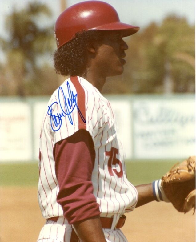 Steve Jeltz Phillies 8X10 Color Photo Auto B&E Hologram