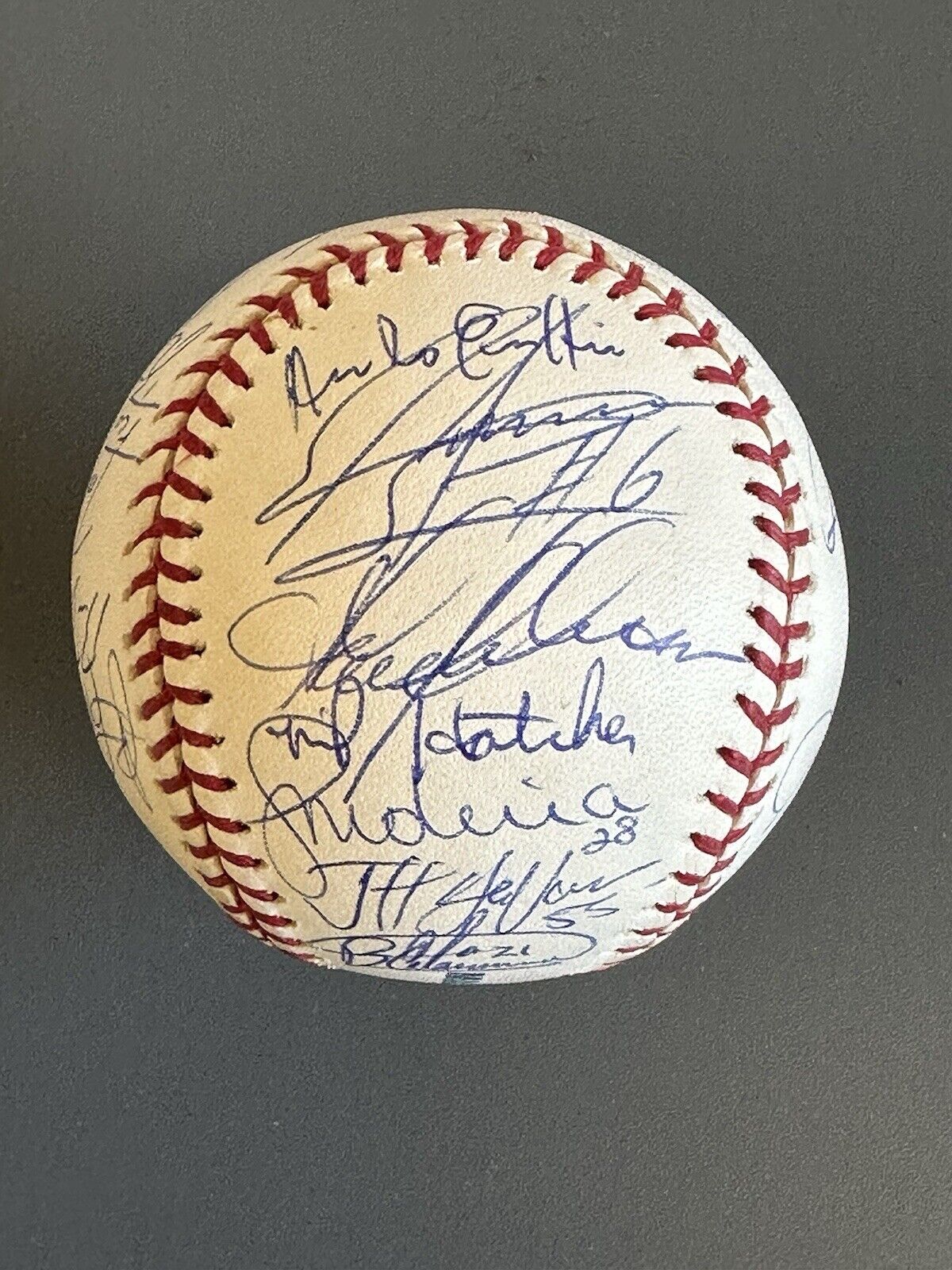 2002 Anaheim Angels TEAM SIGNED Official MLB Baseball w/ 28 sigs World Champs!