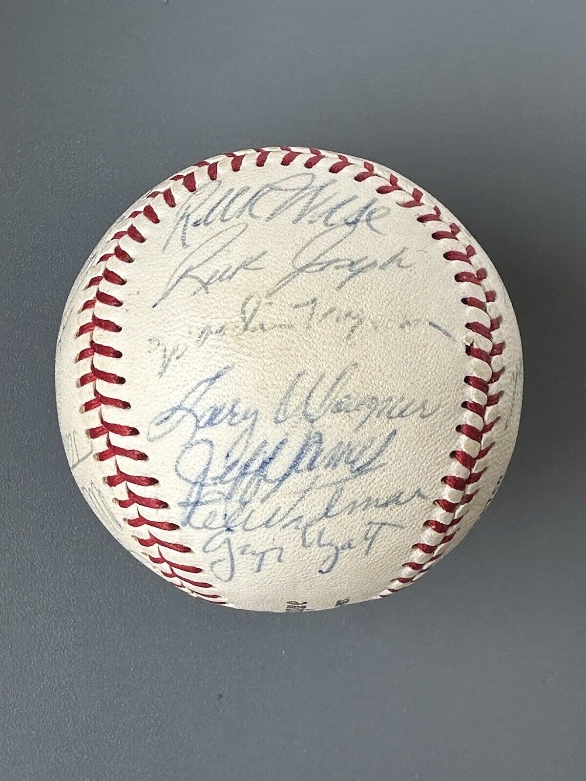 1968 Phila. Phillies TEAM SIGNED Official NL Baseball 22 sigs w/ Callison JSA