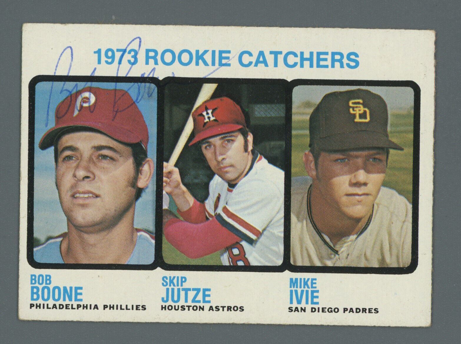 Bob Boone Signed 1973 Topps Rookie Card #613 Auto with B&E Hologram