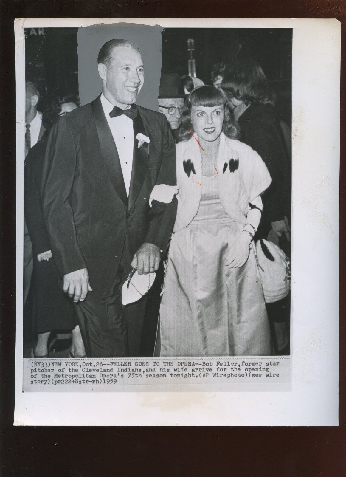 Original October 26 1959 Bob Feller & Wife Go To Opera 8 X 10 Wire Photo