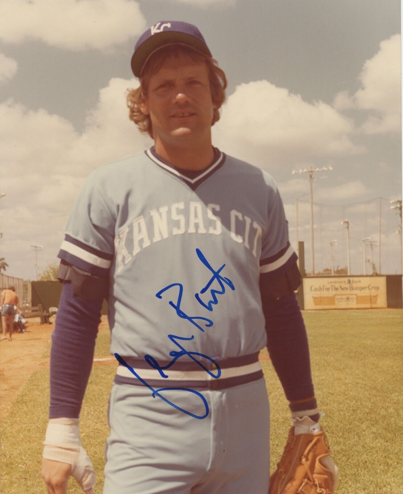 George Brett KC Royals Signed 8x10 Photo Auto with B&E Hologram