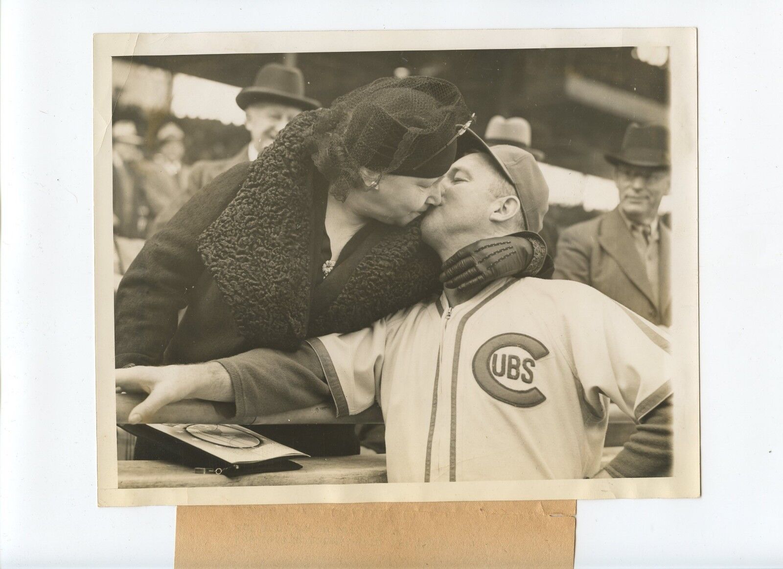 Original October 1938 Gabby Hartnett & Wife World Series 7 X 9 Wire Photo