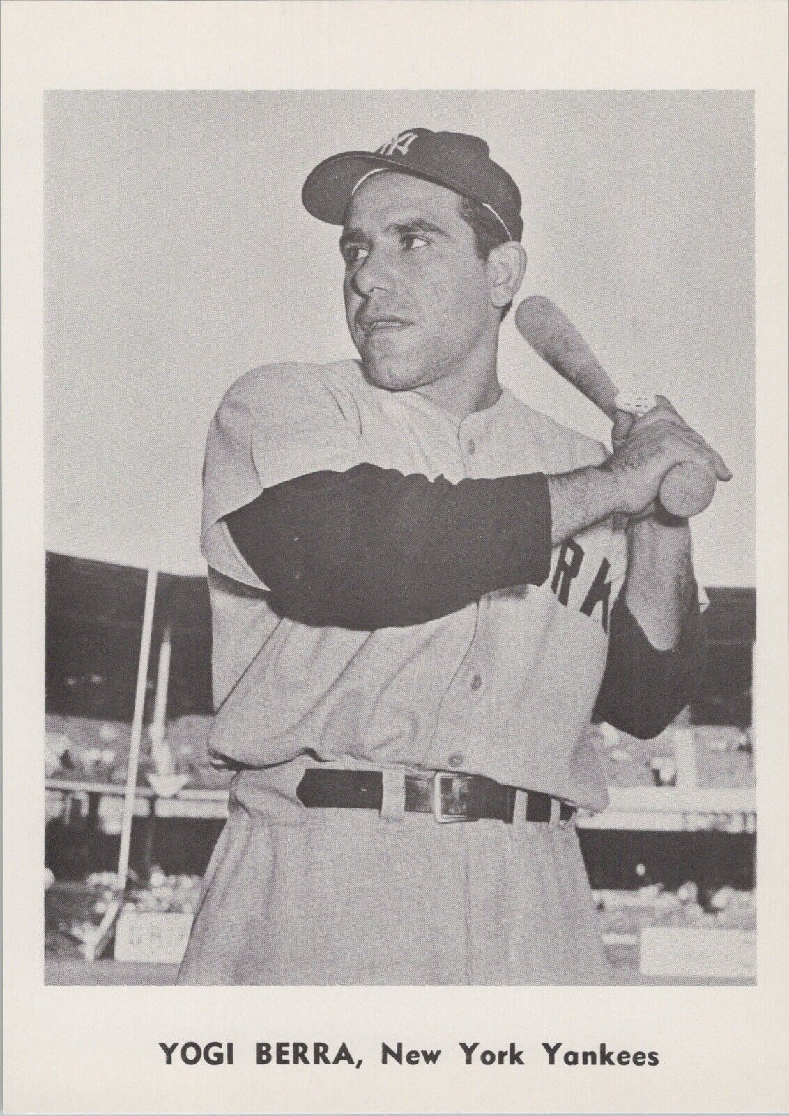 Yogi Berra  5x7 1961 New York Yankees Jay Publishing Team Photo