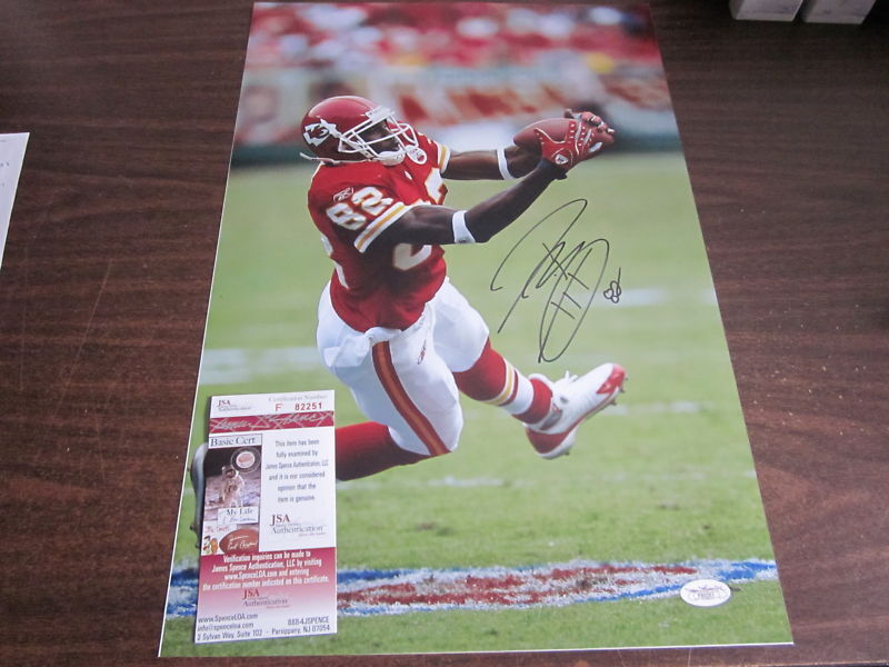 Dwayne Bowe Kansas City Chiefs Autographed Photo JSA