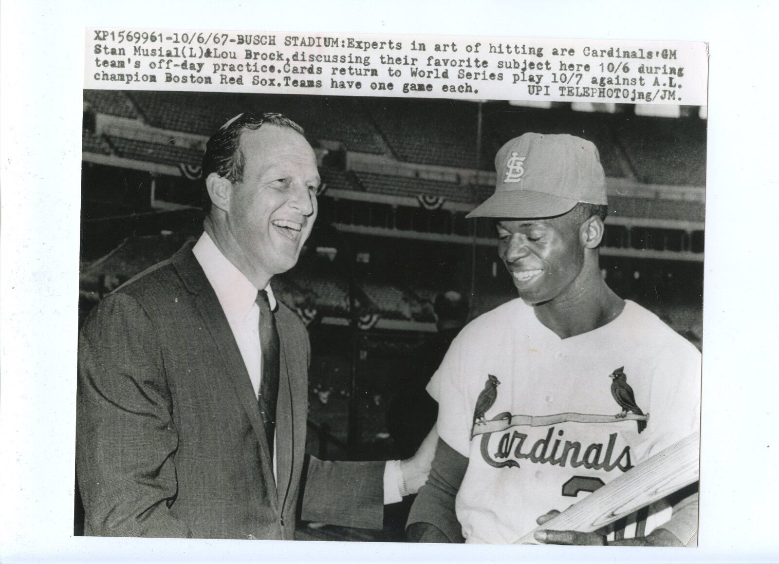 Original October 6 1967 Stan Musial & Lou Brock World Serie 7 1/2 X 9 Wire Photo