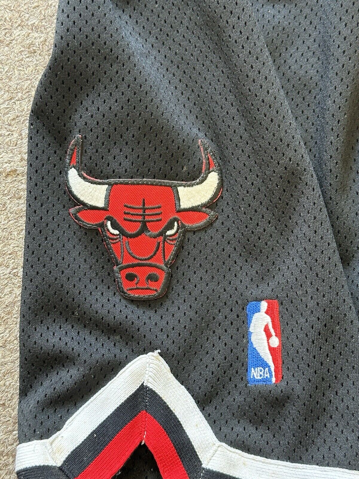 1990’s/2000’s Chicago Bulls Game Issued NBA Basketball Shorts - Nike size 34