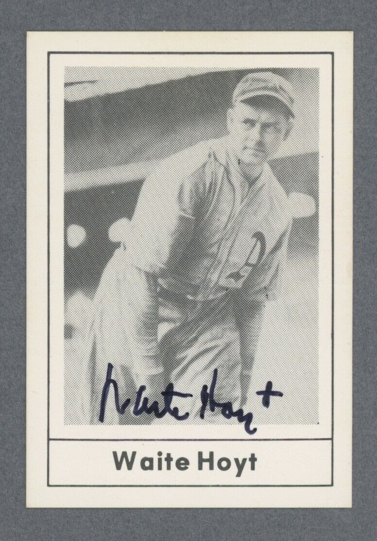 Waite Hoyt 1978 Grand Slam Card Auto with B&E Hologram