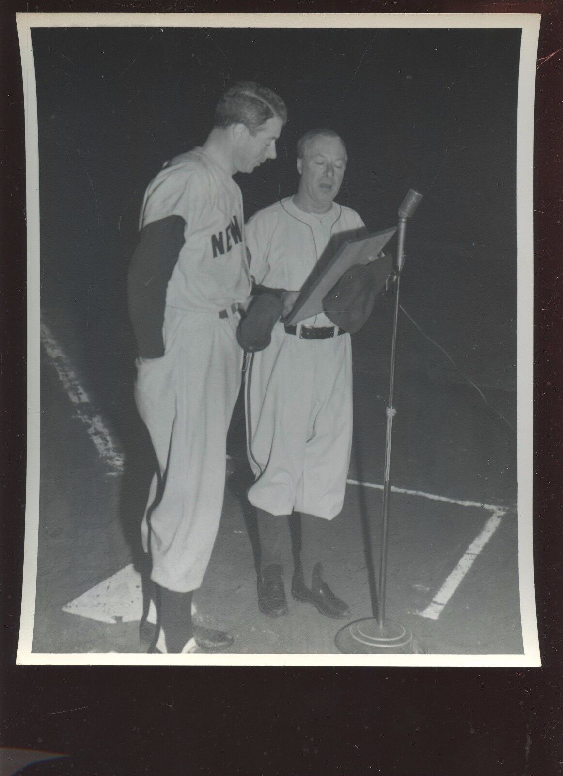 Vintage Joe DiMaggio New York Yankees Receives Award 8 X 10 Photo