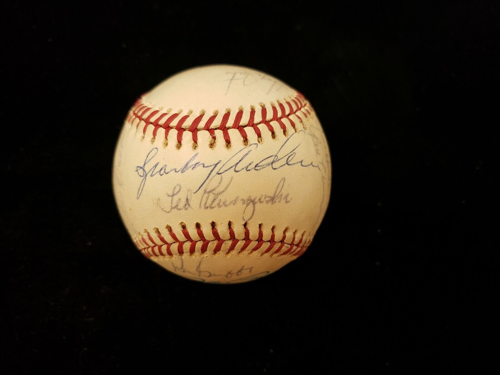 1977 Cincinnati Reds Autographed AL Baseball - 22 sigs w/ Rose Perez Anderson