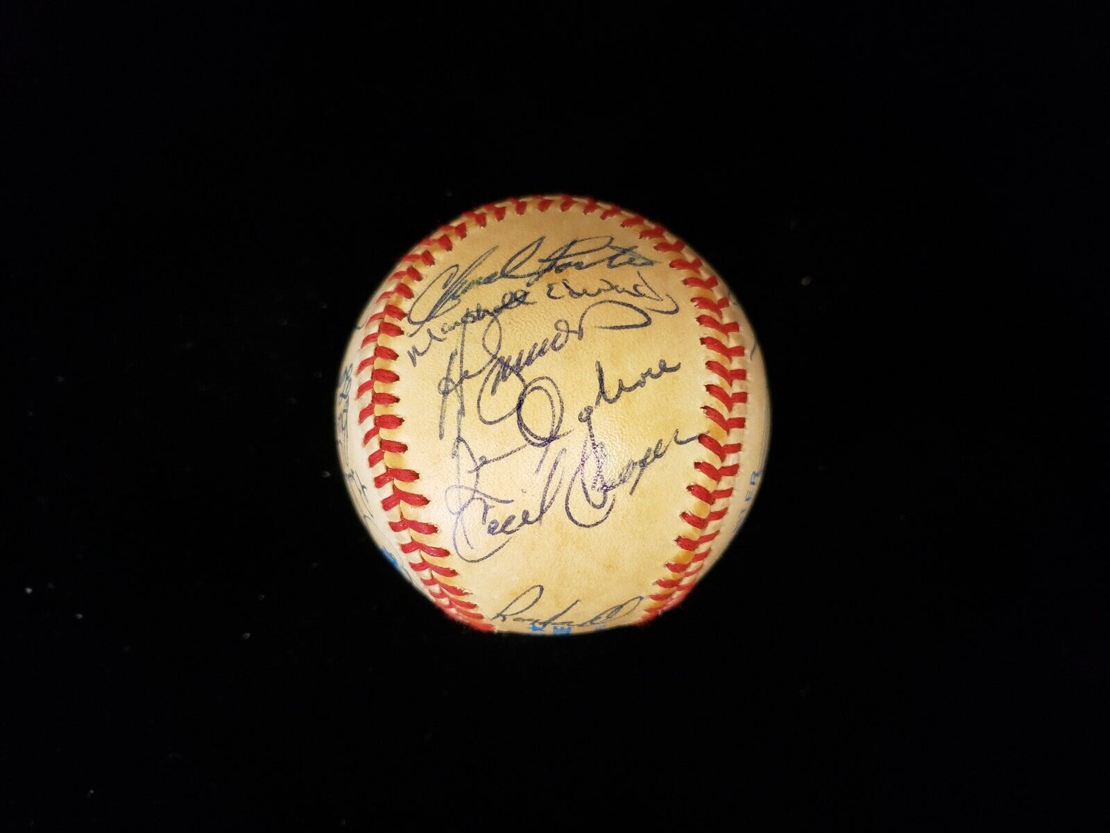 1983 Milwaukee Brewers Autographed AL Baseball - 24 Signatures!