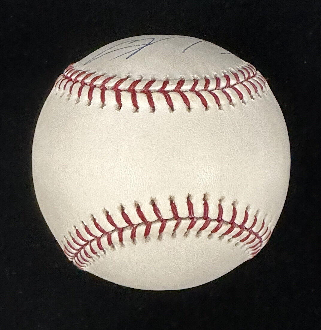 Hideki  Matsui NY Yankees SIGNED Official Major League MLB Baseball w/ Hologram