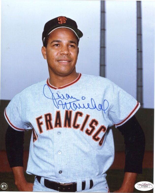 Juan Marichal 8X10 Color Auto Giants Posed JSA