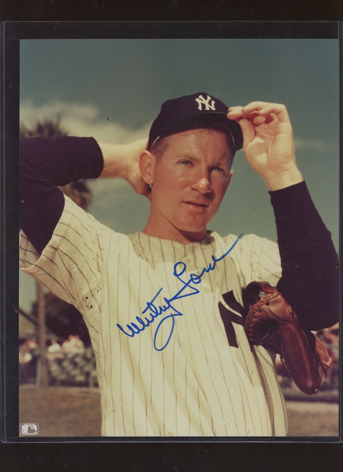 Whitey Ford New York Yankees Signed 8 X 10 Photo B & E Hologram