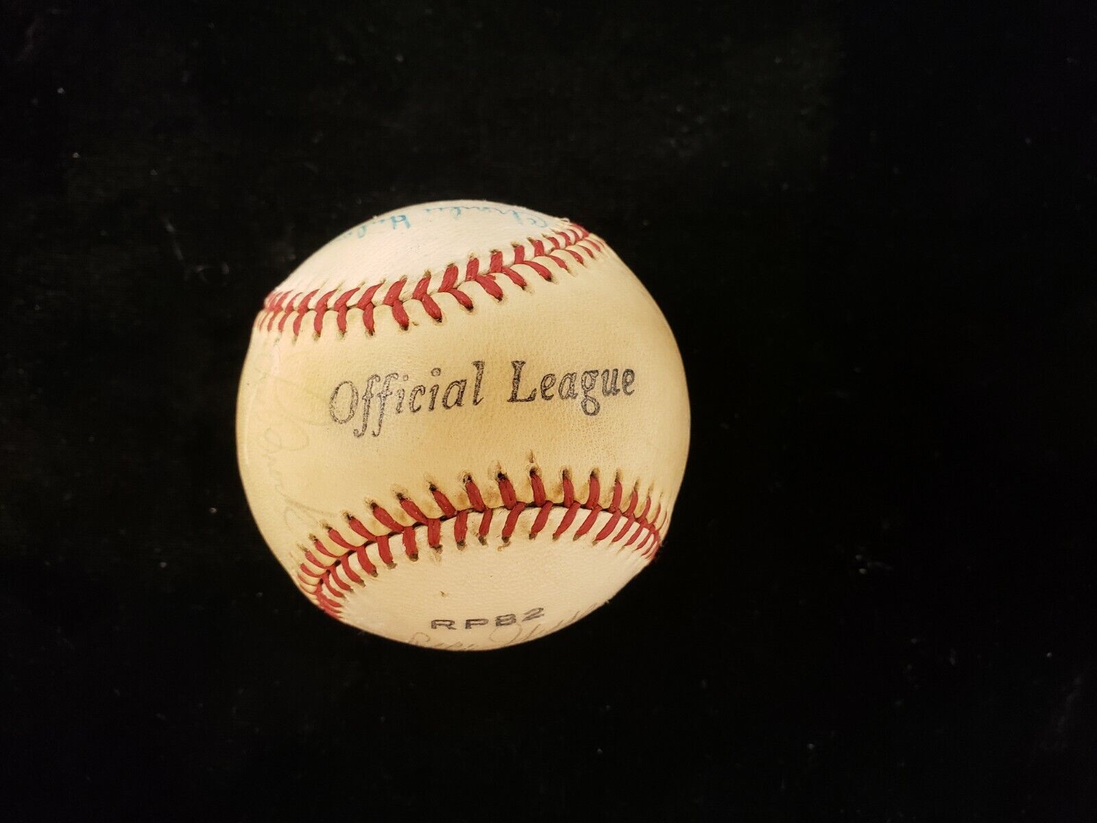 1972 St. Louis Cardinals Autographed Unofficial Baseball - 17 Signatures!