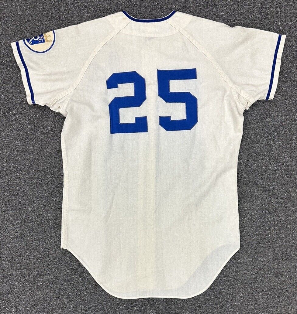 1972 Jim Rooker Kansas City Royals GAME USED SIGNED Home Flannel Jersey #25