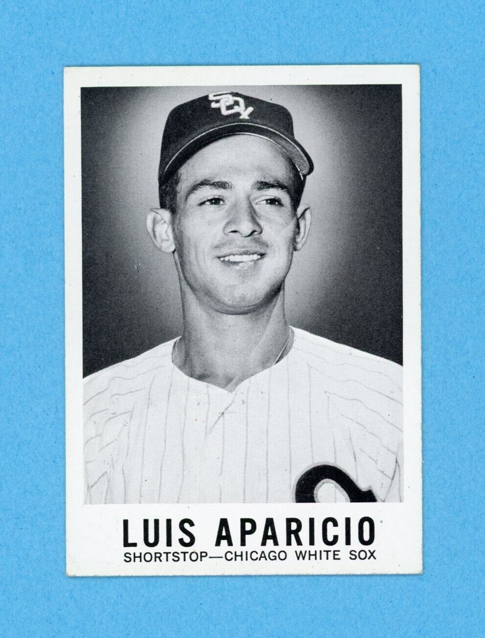 1960 Leaf #1 Luis Aparicio Chicago White Sox Baseball Card EX+