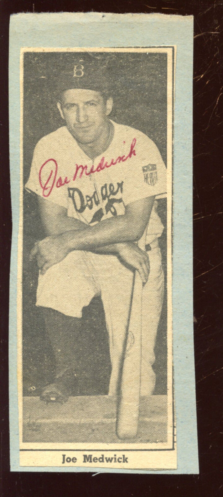 Joe Medwick Brooklyn Dodgers Autographed Newspaper Clipping Hologram