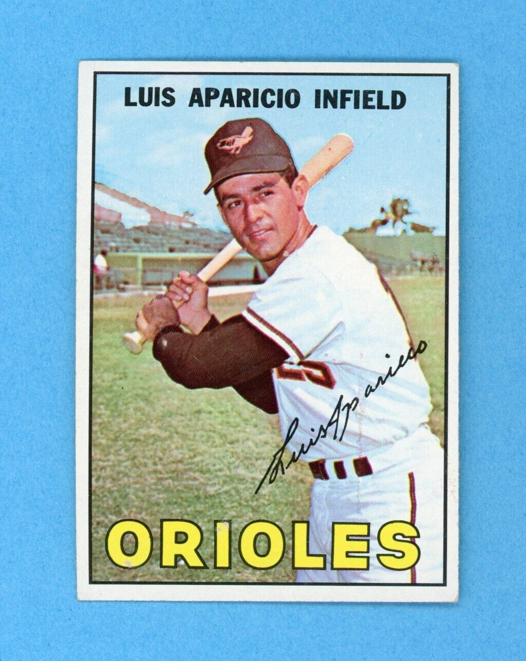 1967 Topps #60 Luis Aparicio Baltimore Orioles Baseball Card EX+ - Ex/Mt