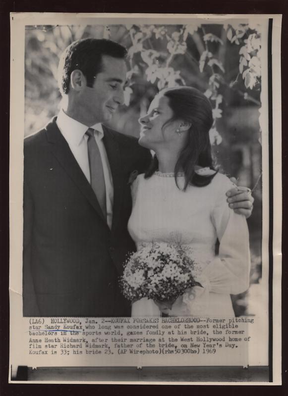 Original 1969 Sandy Koufax & Bride Wire Photo