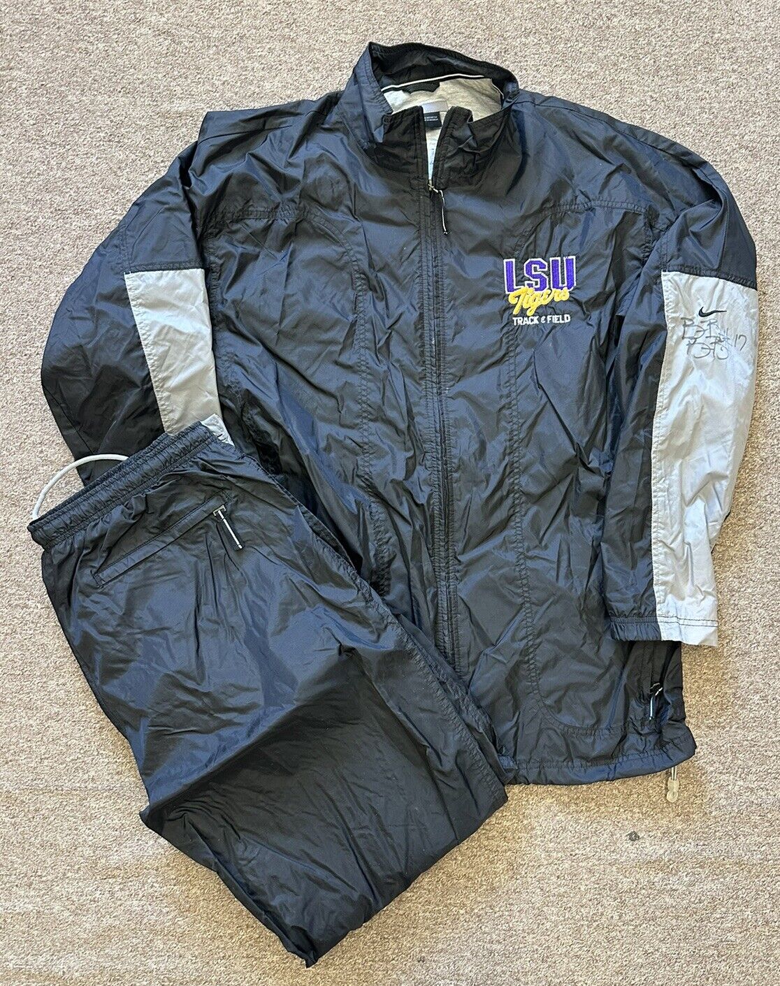 c. 2003 Bennie Brazell LSU Tigers Track & Field SIGNED Warmup Jacket & Pants