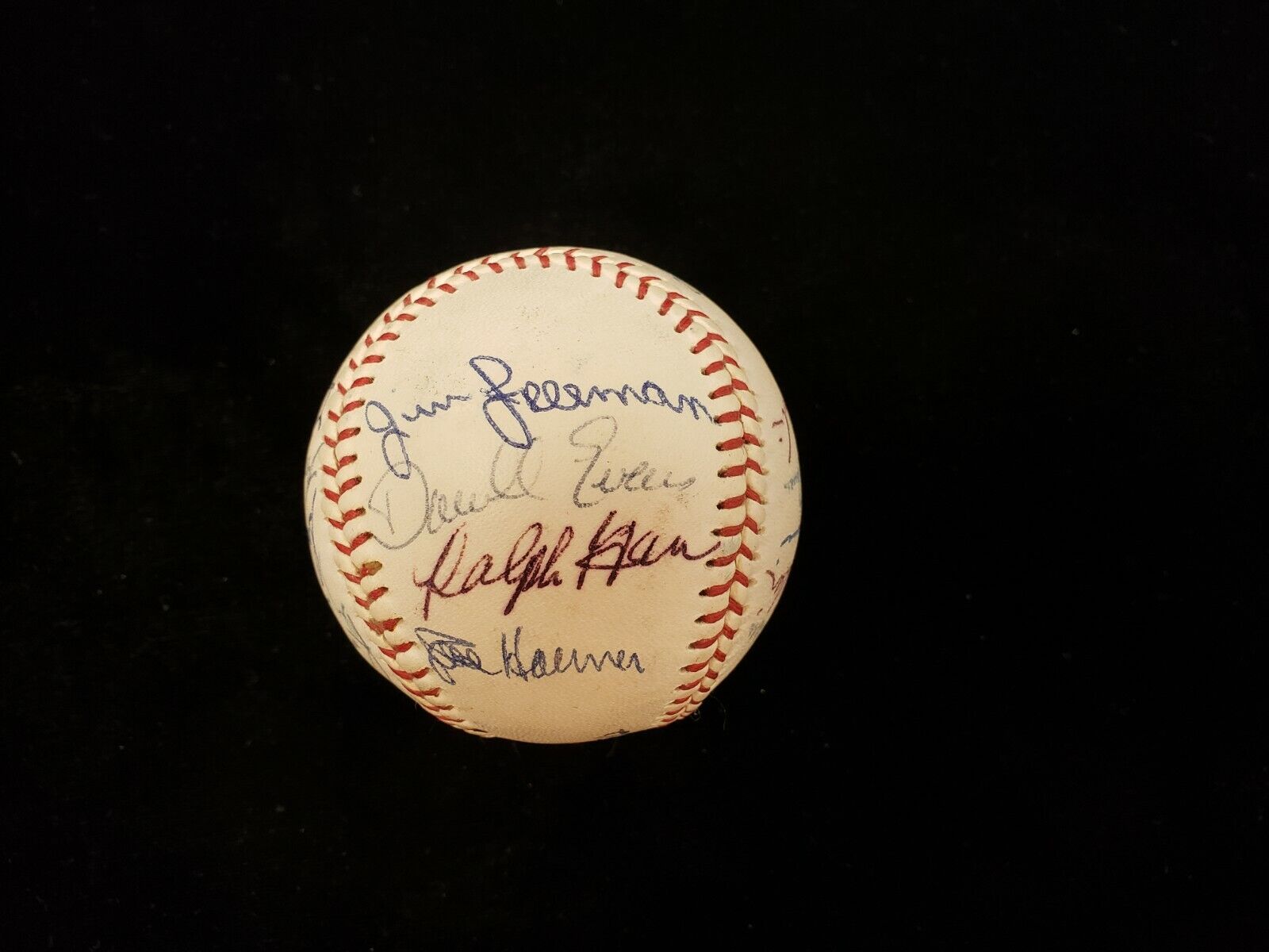 1972 Atlanta Braves Autographed Baseball - 19 Signatures!