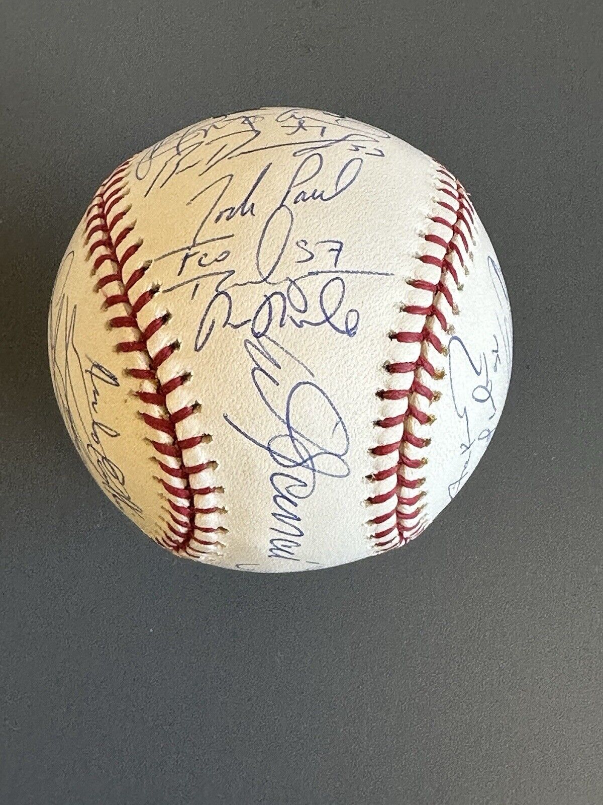 2002 Anaheim Angels TEAM SIGNED Official MLB Baseball w/ 28 sigs World Champs!