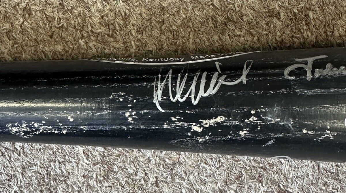 2004 A.L. All-Stars TEAM SIGNED 34” Bat 27 sigs w/ Jeter Mariano Ichiro Ortiz  +