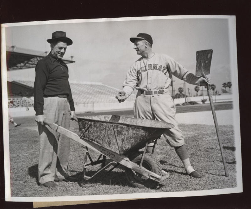 Original 1939 Bill McKechnie & Charlie Grimm Wire Photo