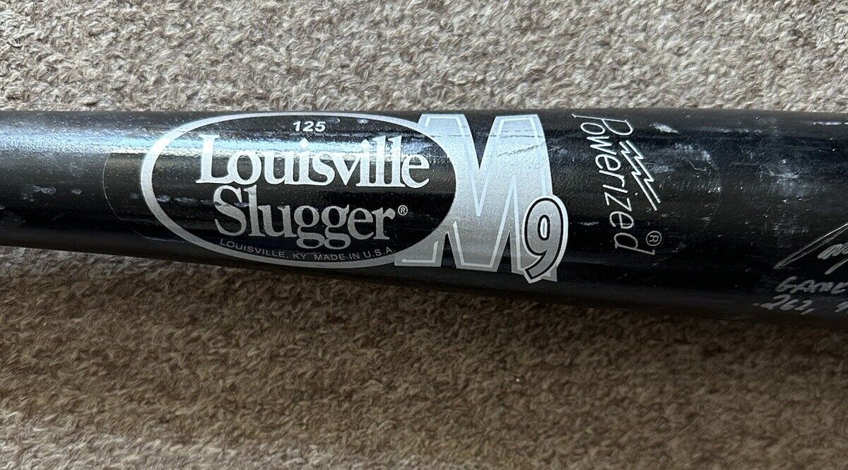 2011 Curtis Granderson NY Yankees GAME USED SIGNED Louisville Slugger Bat w/ LOA